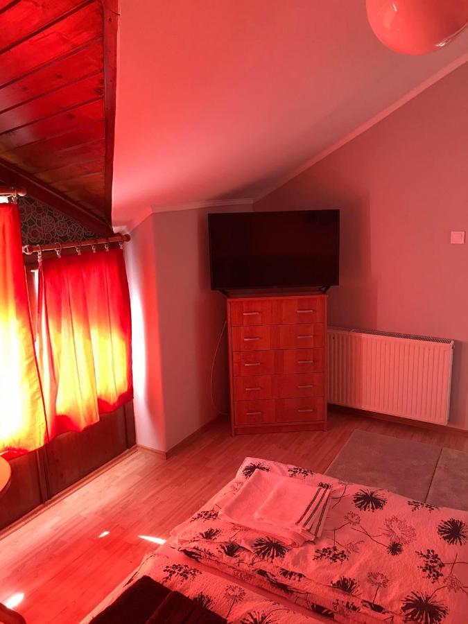 Hunyadi Panzio-Apartman Makó Dış mekan fotoğraf