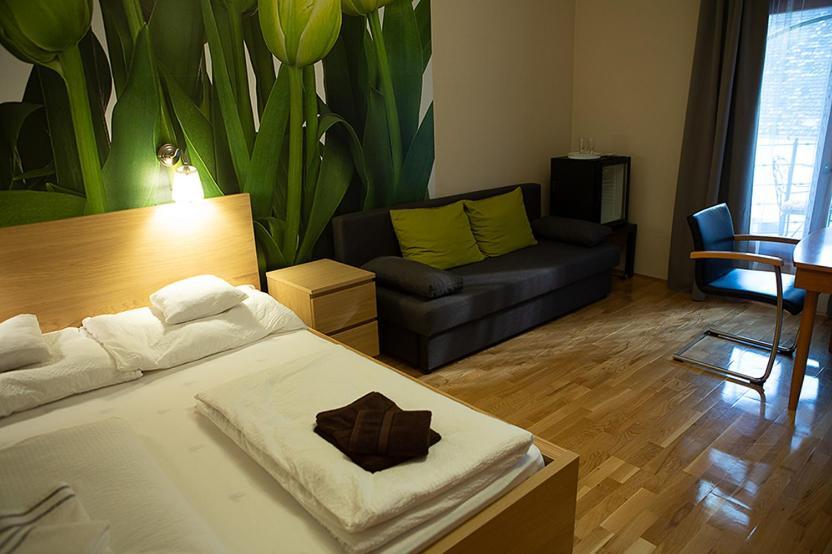 Hunyadi Panzio-Apartman Makó Dış mekan fotoğraf