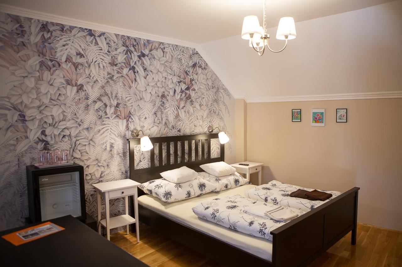 Hunyadi Panzio-Apartman Makó Dış mekan fotoğraf