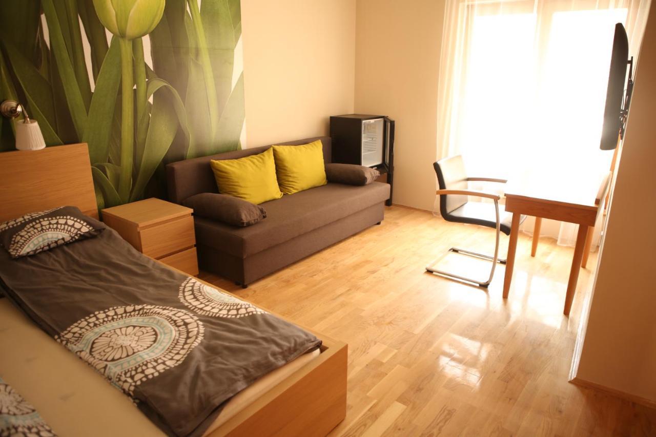 Hunyadi Panzio-Apartman Makó Dış mekan fotoğraf