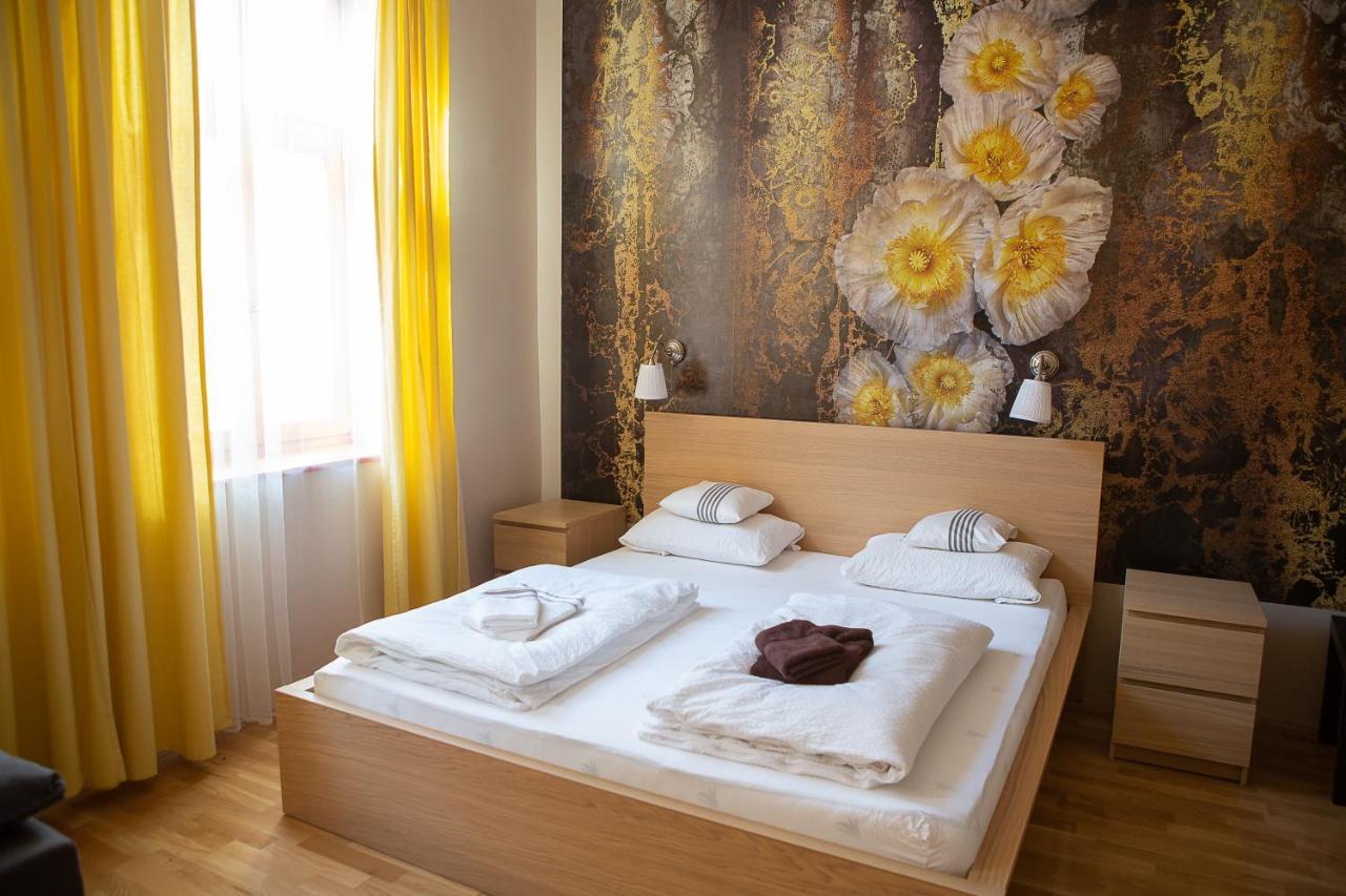 Hunyadi Panzio-Apartman Makó Dış mekan fotoğraf